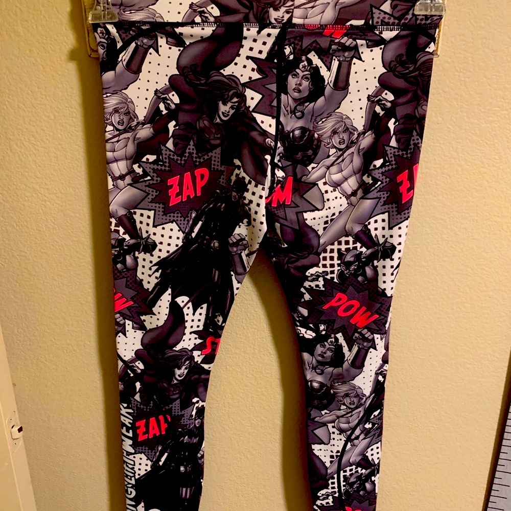 Women superhero workout leggings
